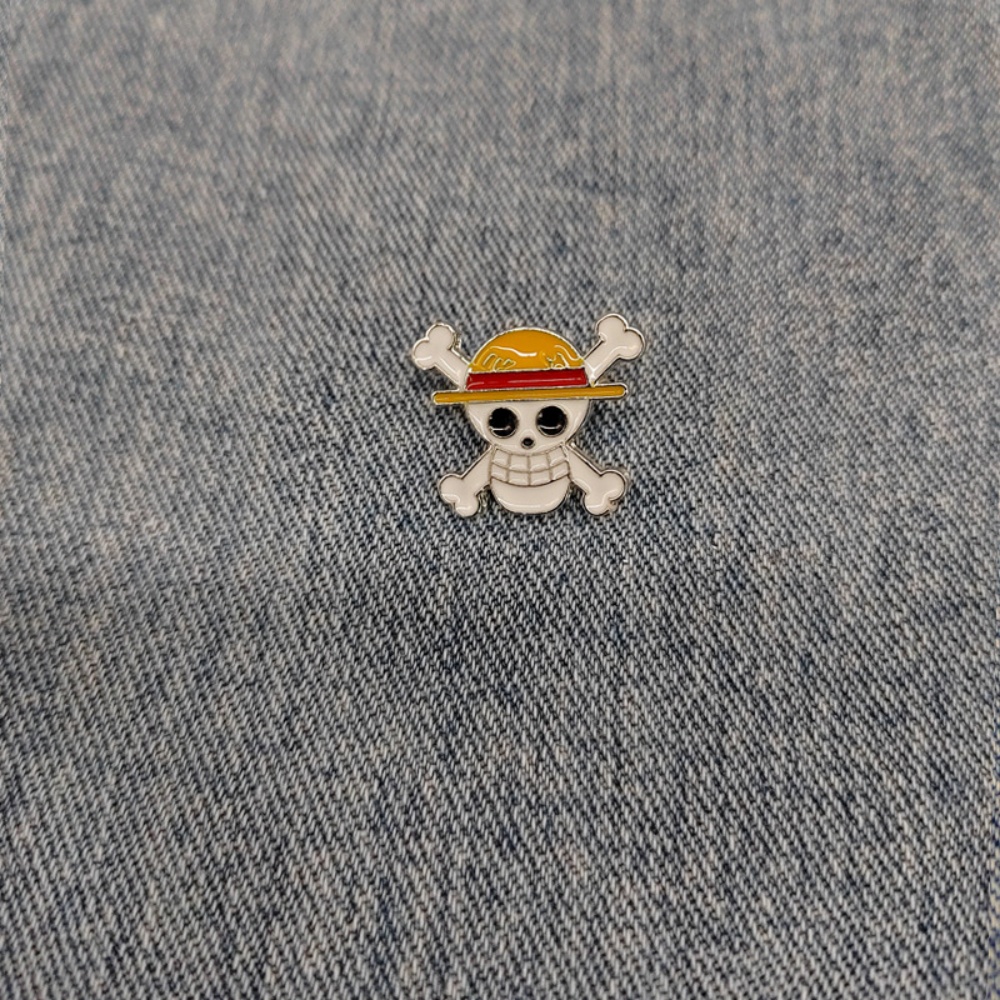 One Piece Brosche mit Luffy-Mo – One Piece Straw Hat Bewertung und Preis